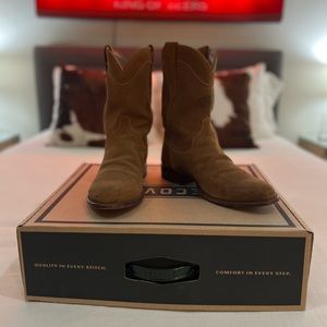 Tecovas Honey Suede cowboy boots 10.5